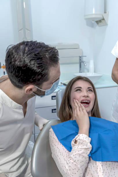 Best Broken or Chipped Tooth Repair in Deville, AL